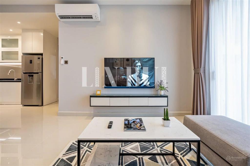 Cho thuê cc tại saigon royal, giá tốt 27 triệu, 88m2, 2pn, 2wc, full nội thất, view sông pháo hoa