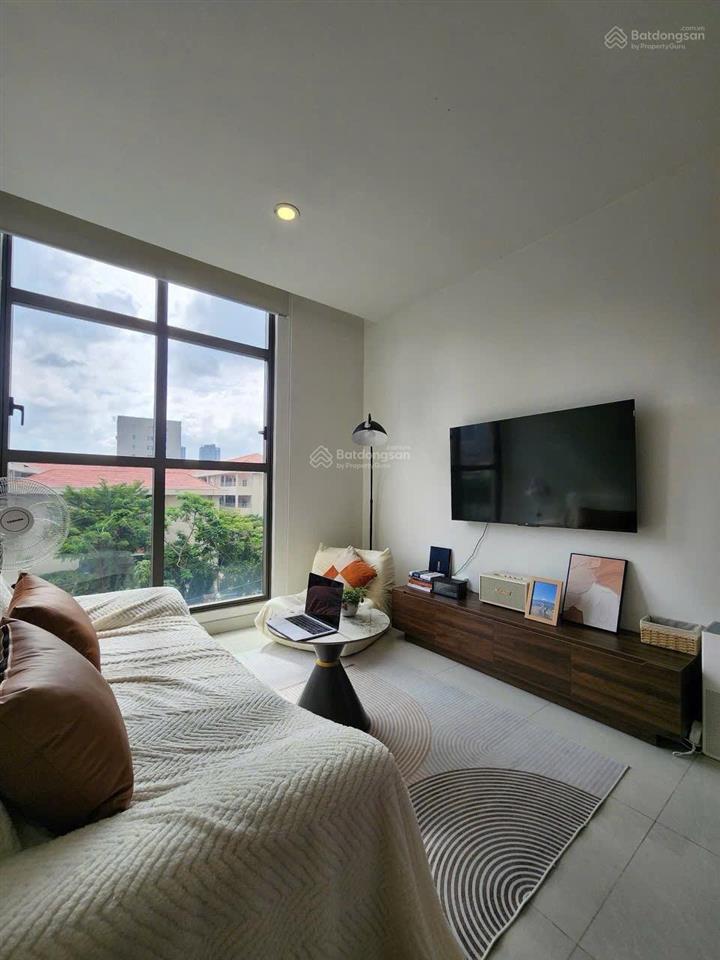 Cho thuê căn hộ studio, 43m2 tại saigon royal residence, 16 triệu vnd  view bitexco, sông sg