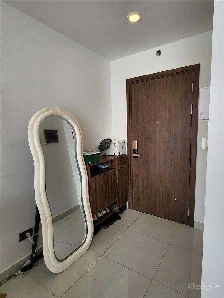 Cho thuê căn hộ studio, 43m2 tại saigon royal residence, 16 triệu vnd  view bitexco, sông sg