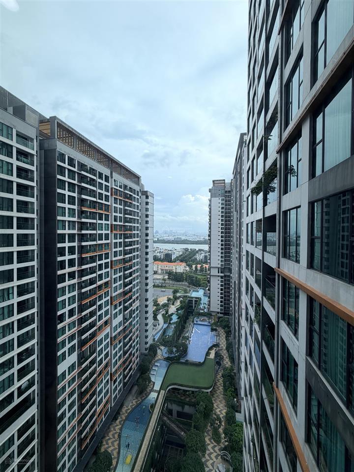 Cho thuê gấp cc tại feliz en vista, 25 triệu vnd, 85m2, 2pn, 2wc  tầng cao view sông thoáng mát