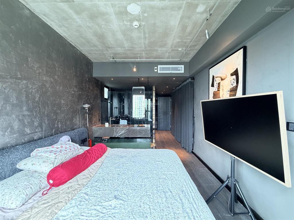 Bán 2pn2wc tim tường 103m2,sử dụng 90.2m2 feliz en vista, 11 tỷ, giá siêu hời, tầng cao view thoáng
