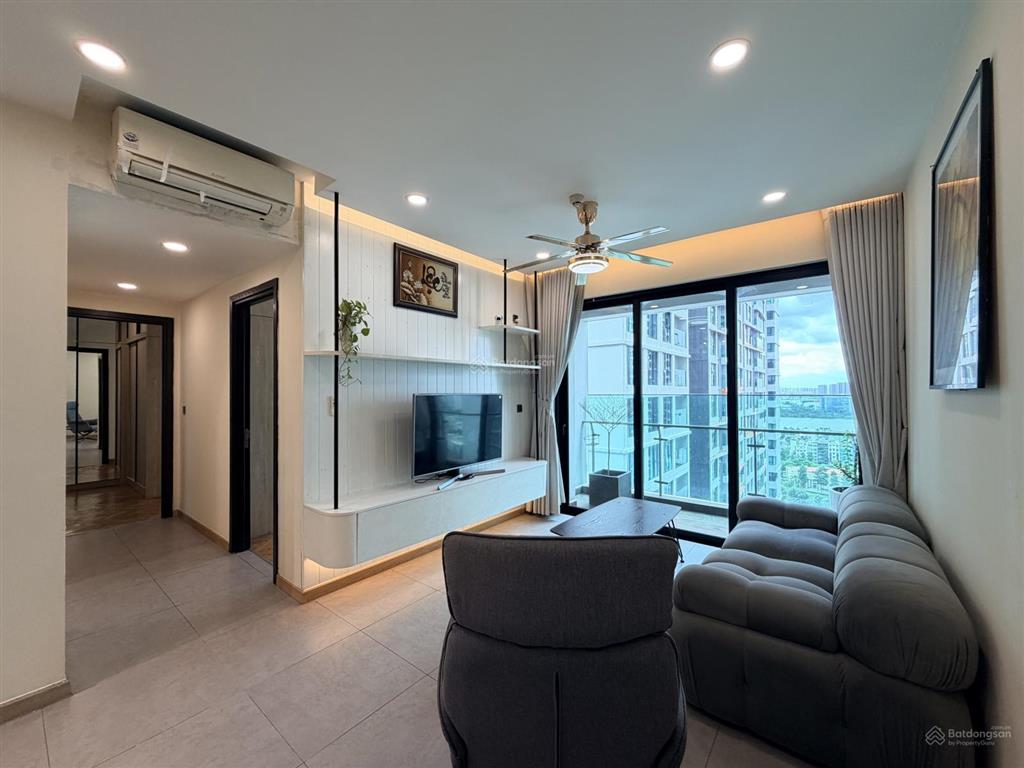 Cho thuê 3pn2wc 107m2 feliz en vista, q2  tầng cao nhà đẹp view sông  thiết kế hiện đại giá 35tr