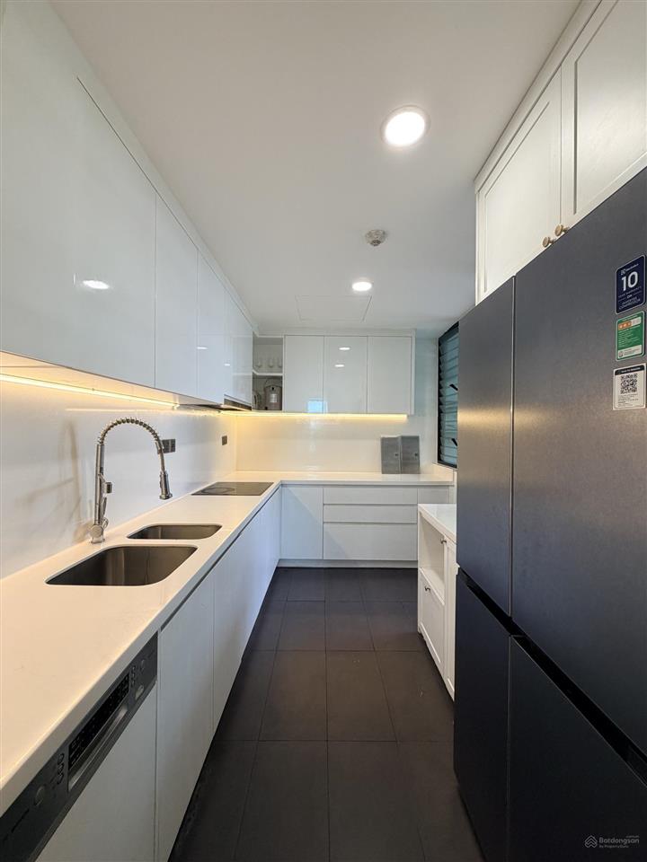 Cho thuê 3pn2wc 107m2 feliz en vista, q2  tầng cao nhà đẹp view sông  thiết kế hiện đại giá 35tr