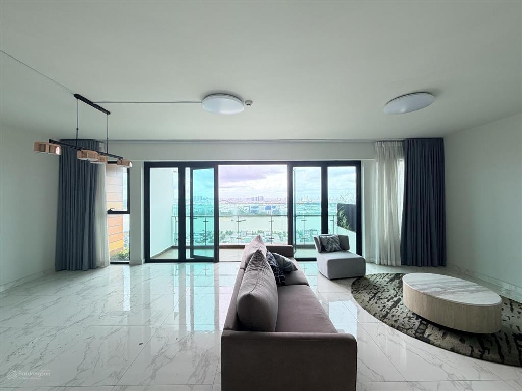 Bán gấp căn 5pn5wc feliz en vista, 39 tỷ vnd, tim tường 239m2, sử dụng 216.2m2, tầng cao view sông