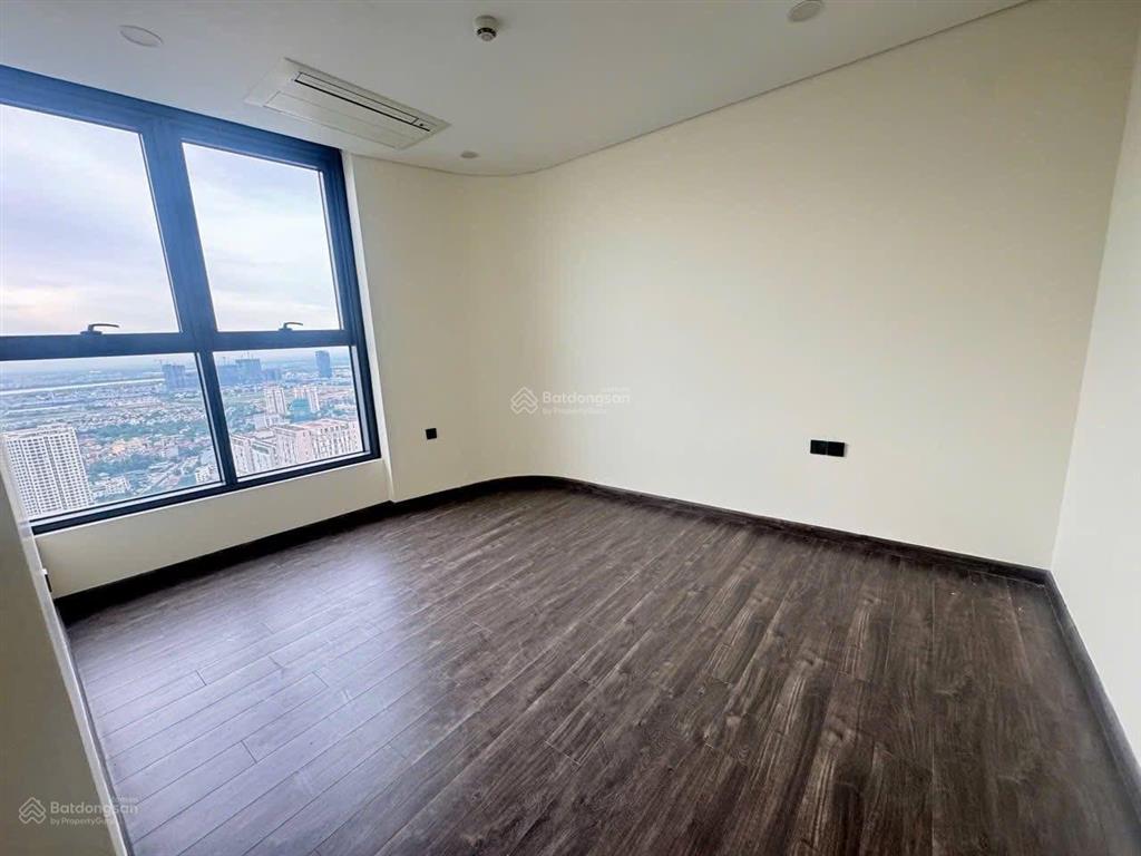 Bán gấp ch n01t7 ngoại giao đoàn, 127m2, full nội thất, giá bán nhanh để xử lý việc