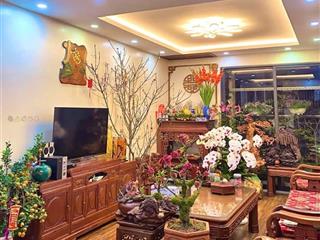 Chính chủ bán căn 114m2 a8 tầng đẹp, giá gặp trực tiếp chính chủ