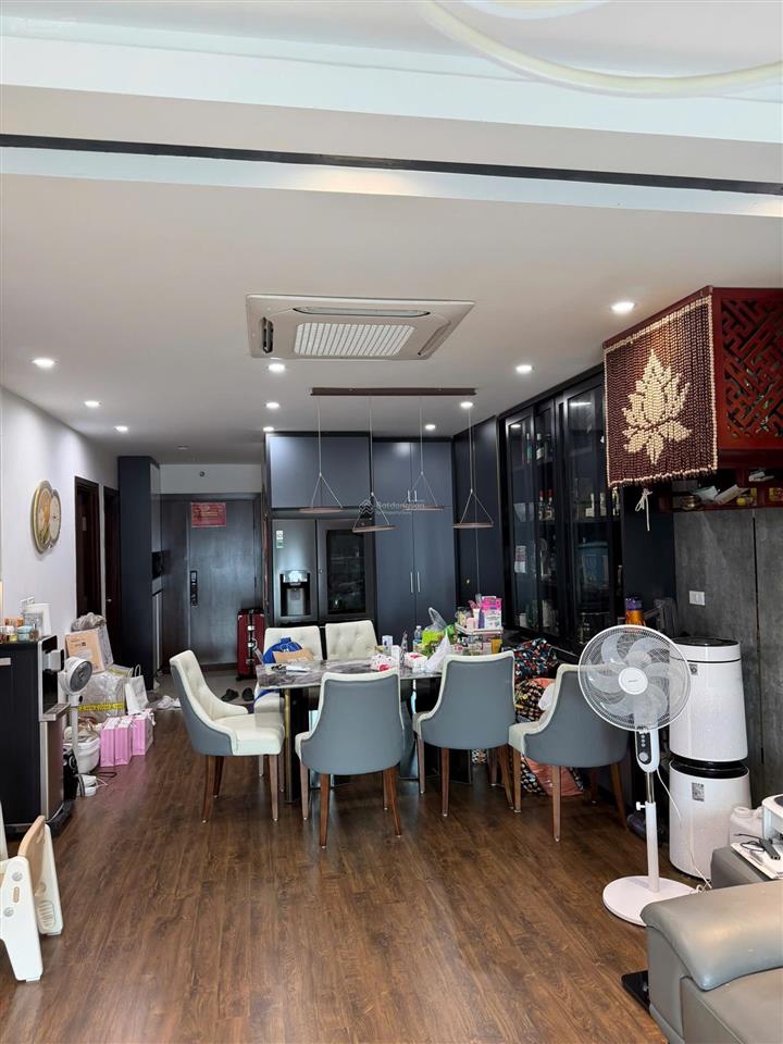 Chính chủ cần bán căn 92m2 tầng trung ia20, full đồ sẵn giao dịch, giá 7,x tỷ có thương lượng