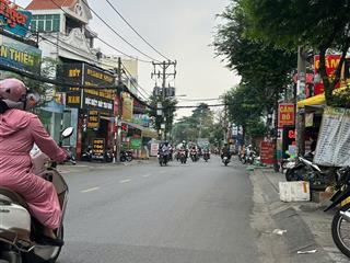 Bán nhà mặt tiền đường số 8 kinh doanh sầm uất dt ngang 5,6mx19,7m gía chỉ 13 tỷ