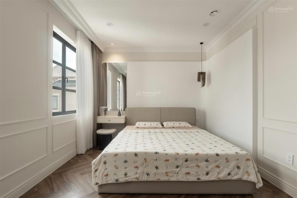 Bán nhà cityland center hills mặt tiền trần thị nghỉ kinh doanh buôn bán sầm uất dt 5mx20m, 23 tỷ