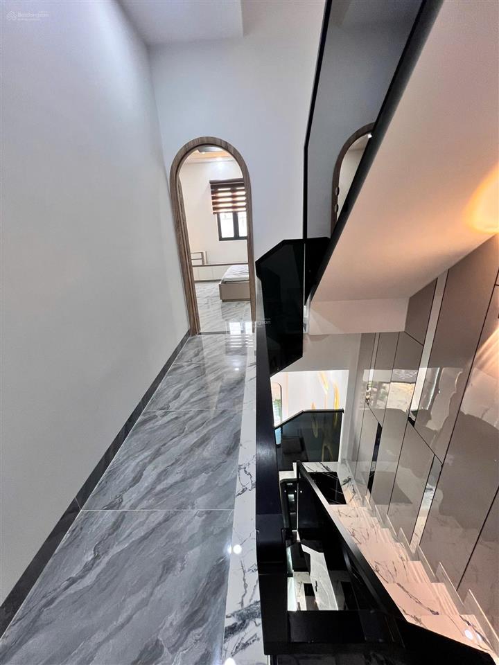 Siêu phẩm 4 tầng full nội thất đường thạnh xuân 25 .q 12 khoảng 7 đồng!