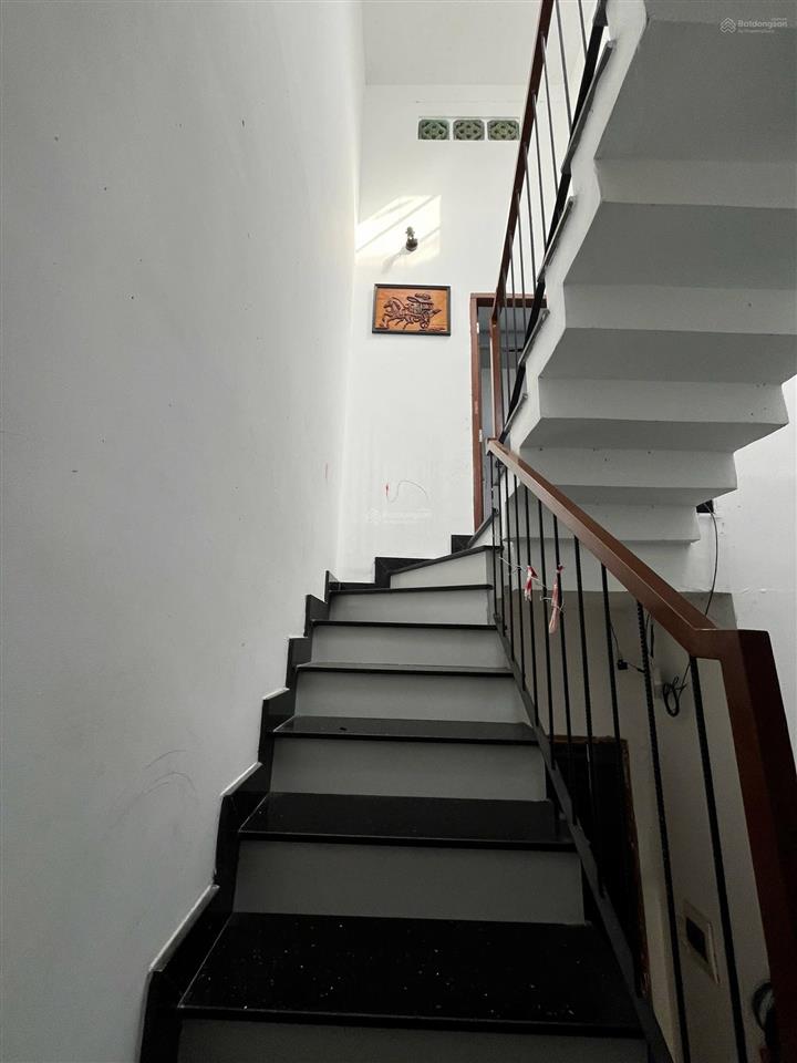 Chủ kẹt tiền cần bán hẻm nhựa 8m nguyễn duy trinh 4x13m 3 lầu  4pn  4.88 tỷ