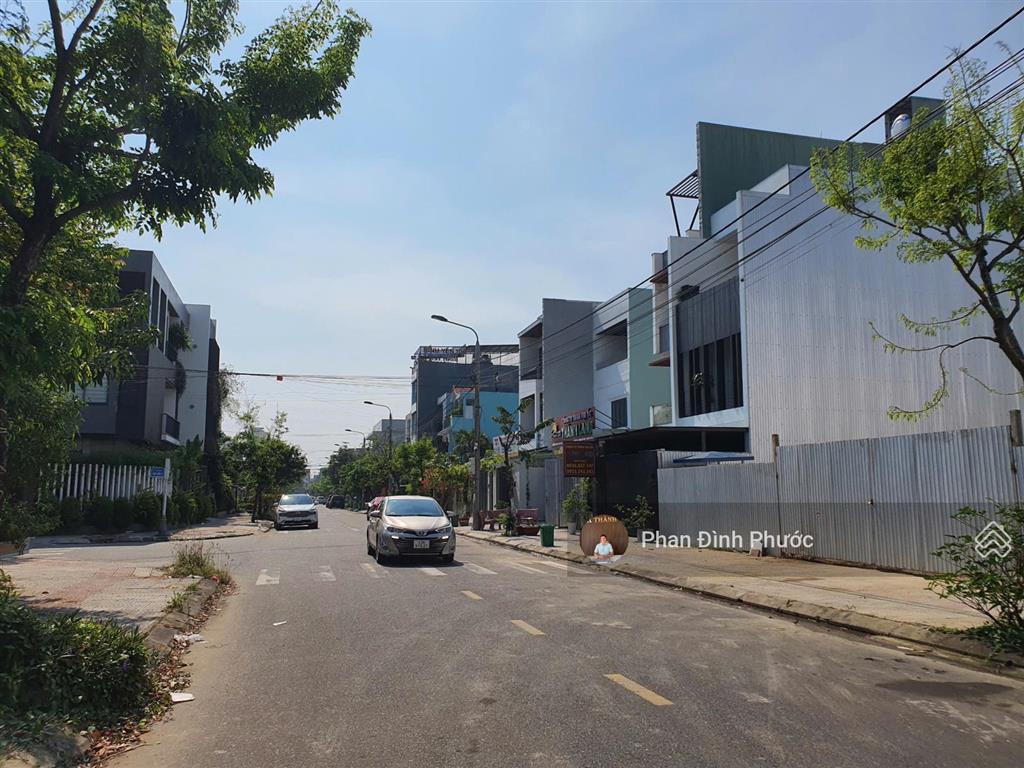 Đất đường huỳnh văn gấm  khu đảo vip, hòa xuân