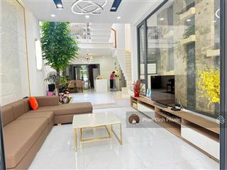 Nguyễn mỹ  nhà 3 tầng full nội thất, chỉ xách vali vào ở