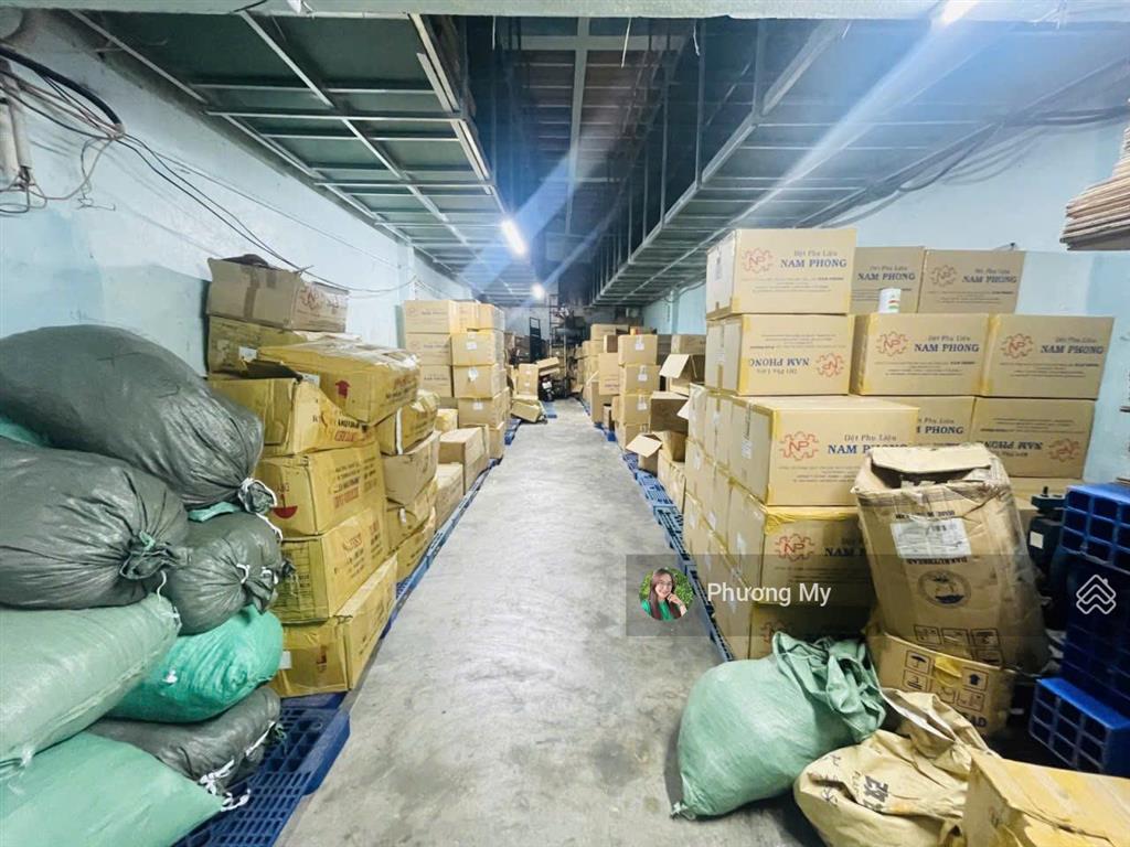 Ngộp bank! chủ cần bán gấp nhà mặt tiền khu bảy hiền (110m2)  3 tầng. chỉ 14 tỷ tl