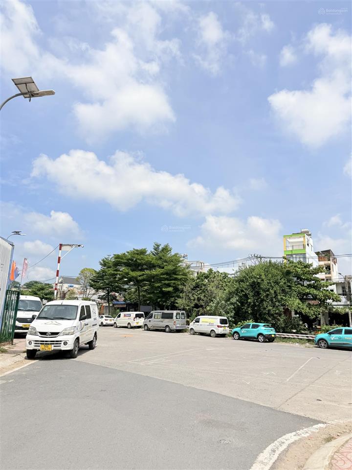 (dòng tiền khủng) căn góc 2mt ngay aeon mall 10x15 (5 tầng, 23p)  hđt 85tr/th. giá chỉ 18,5 tỷ