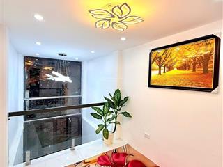 Hiếm có còn sót lại  siêu phẩm 5 tầng phố trương định  nhà mới full nội thất lô góc rất thoáng.