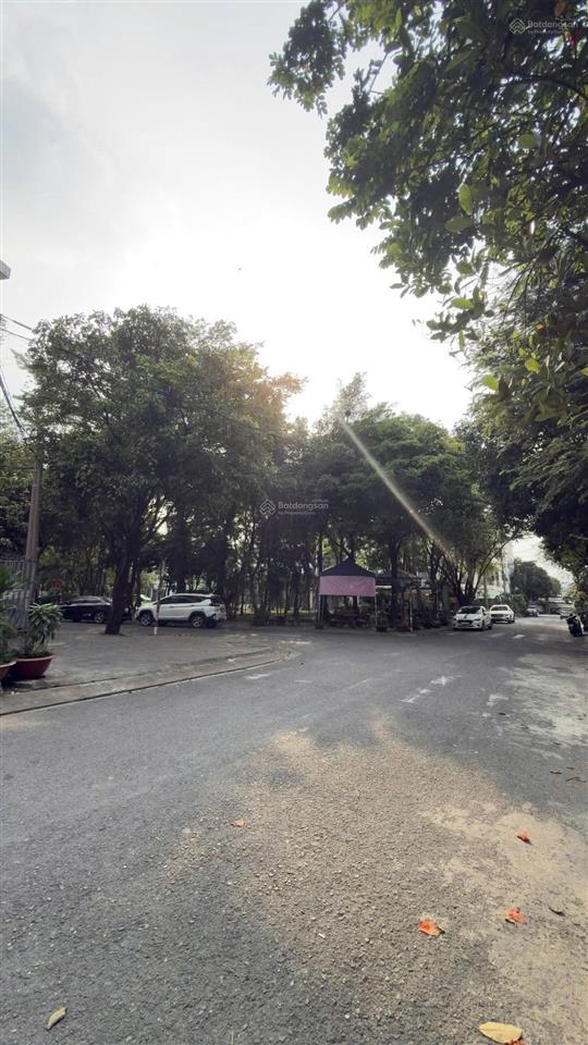 Bán đất mặt tiền khu tên lửa gần aeon mall, dt 5x24m, giá 12 tỷ.
