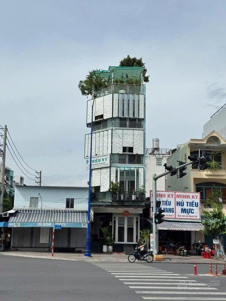 Bán nhà mt đường tên lửa, dt 5 x 19m (nh 5.26m), 4.5 tấm, 24.5 tỷ | cạnh ngã tư  vị trí đẹp
