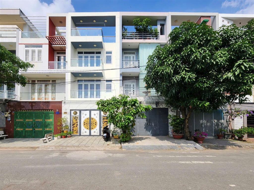 Bán nhà khu ao sen tên lửa  gần aeon mall, mt đường số 13a, 5 x 20m, 3.5 tấm, 16.2 tỷ