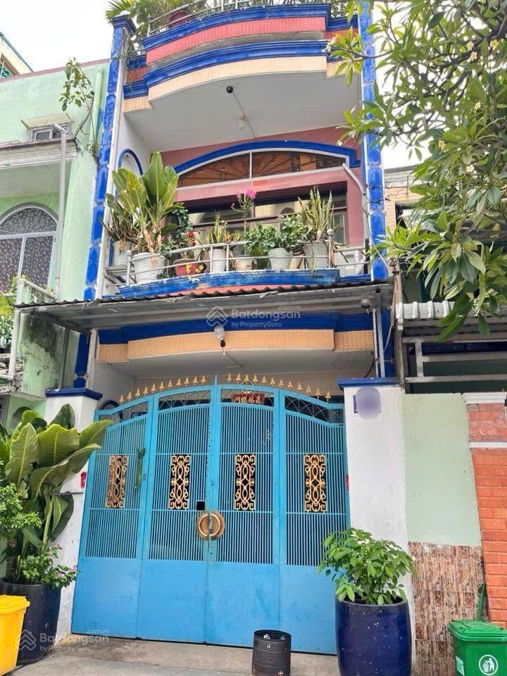 Bán nhà chính chủ, hẻm xe hơi 68 chiến lược, p. bình trị đông, dt 4 x 16m, 2 tấm, giá 5.5 tỷ