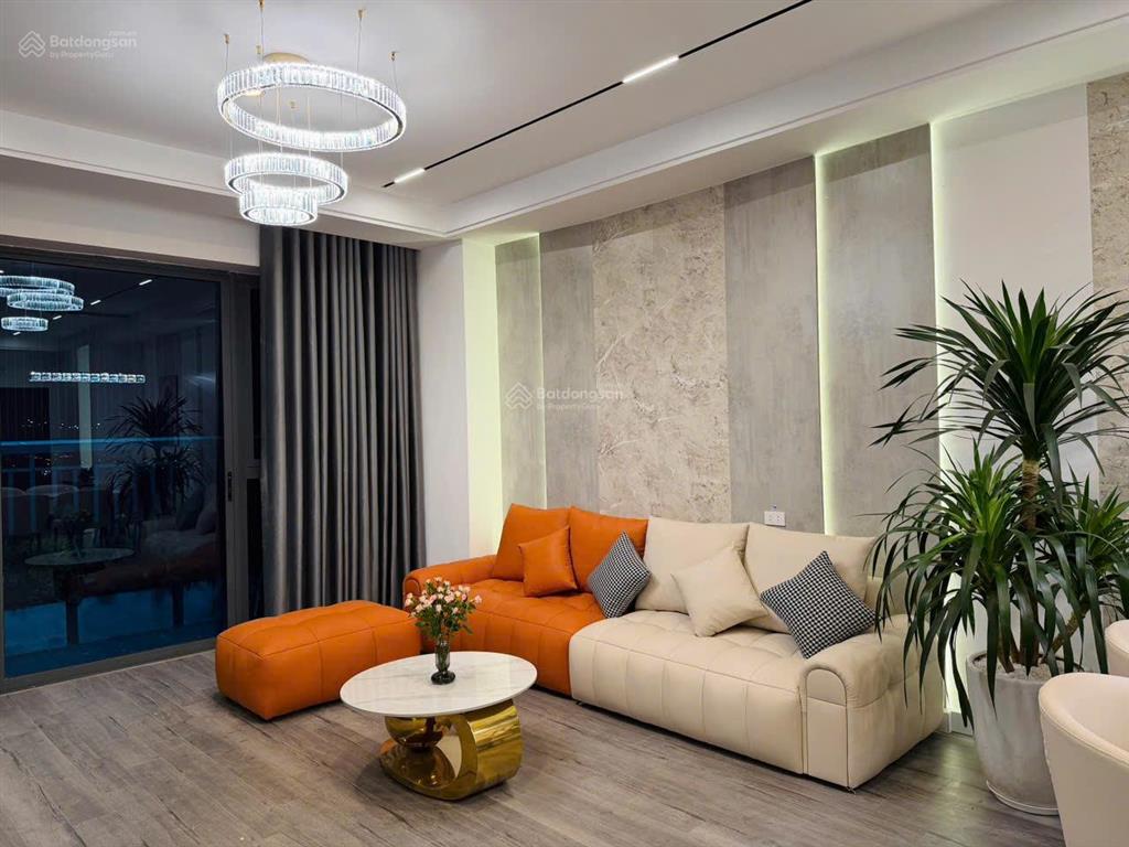 Em chung chuyên dự án capital elite có căn hộ cao cấp 3pn, 2wc, 21 triệu, 127m2 cho thuê