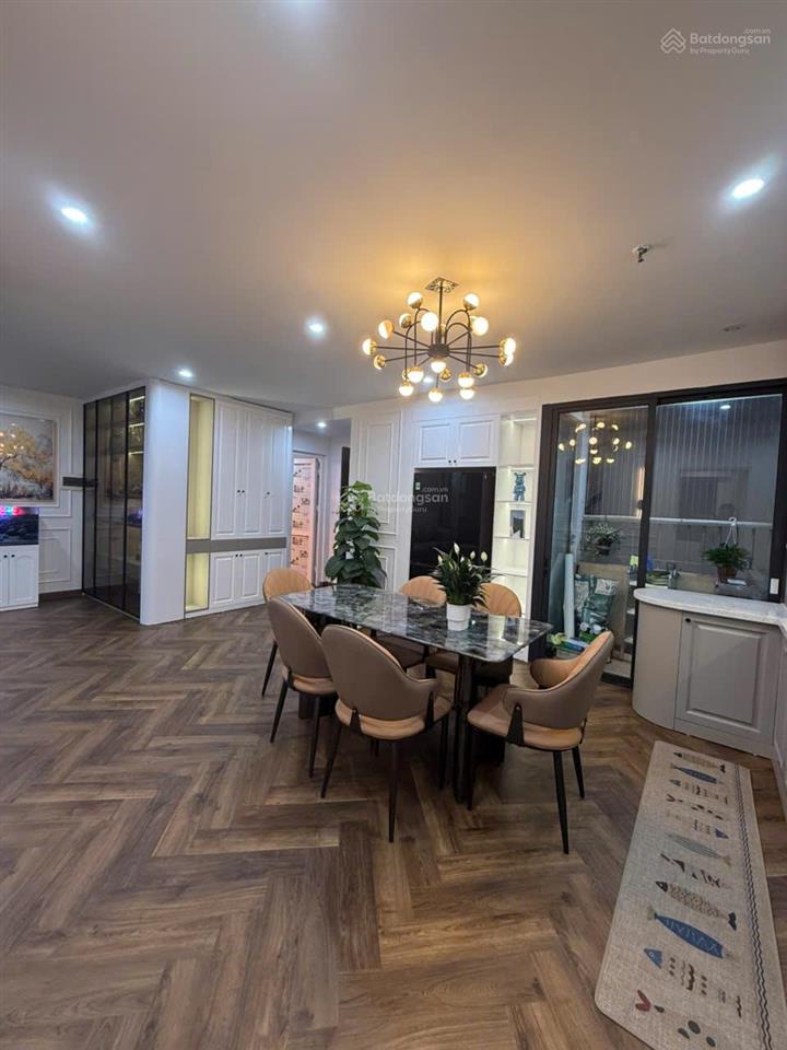 Em chung chủ nhà cần bán gấp căn hộ tầng 18 flc complex (trục hoa hậu view công viên) 3pn full