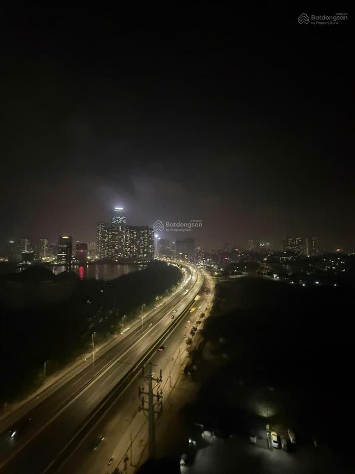 Em chung chủ nhà cần bán gấp căn hộ tầng 18 flc complex (trục hoa hậu view công viên) 3pn full