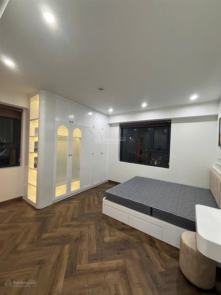 Em chung chủ nhà cần bán gấp căn hộ tầng 18 flc complex (trục hoa hậu view công viên) 3pn full