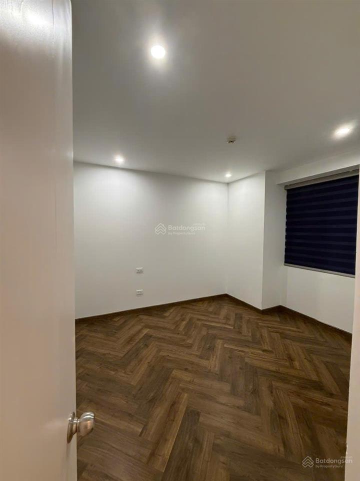 Em chung chủ nhà cần bán gấp căn hộ tầng 18 flc complex (trục hoa hậu view công viên) 3pn full