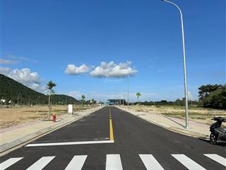 Hàng ngộp tđc ninh mã, pk8, kkt vân phong. dt 200m2 full thổ cư đường 16m lô sạch đẹp.