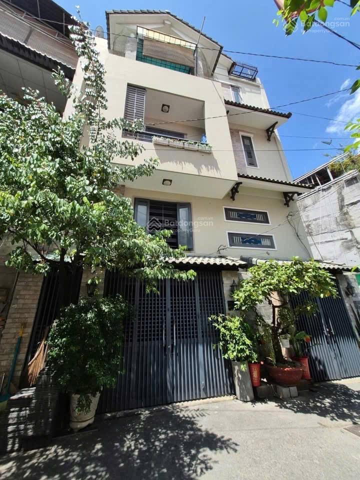 Bán nhà hxh sát đường dương quảng hàm p5, dt 8x10m, 66m2, 3 lầu st, tn 11tr/th, giá chỉ 8.6 tỷ tl