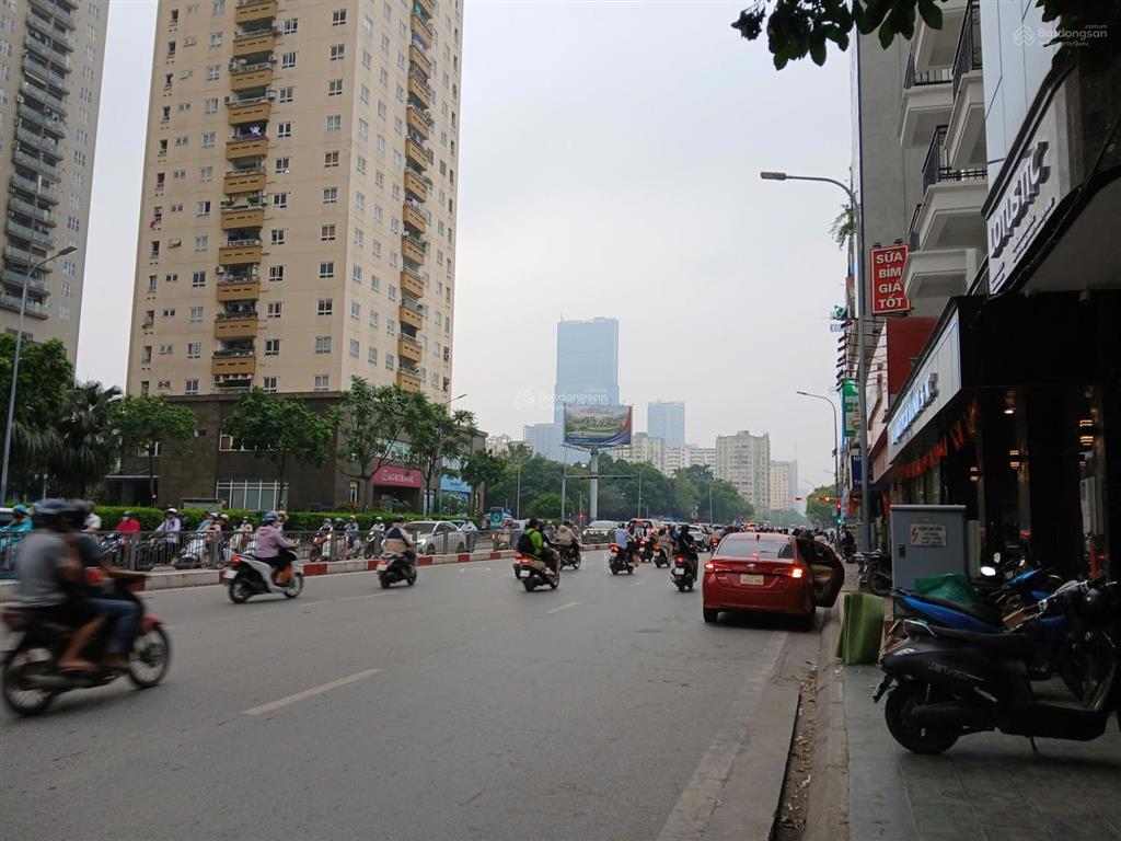 Bay nhanh! lô góc 3 mặt thoáng, gara ô tô, thang máy phố nguyễn chánh,cầu giấy 55m2*6t. giá 23,5 tỷ