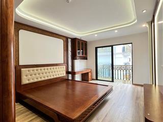 Hiếm! phân lô cán bộ phố hạ yên quyết,cầu giấy 40m2*7t thang máy, ô tô gần,ở được ngay. giá 13.2 tỷ