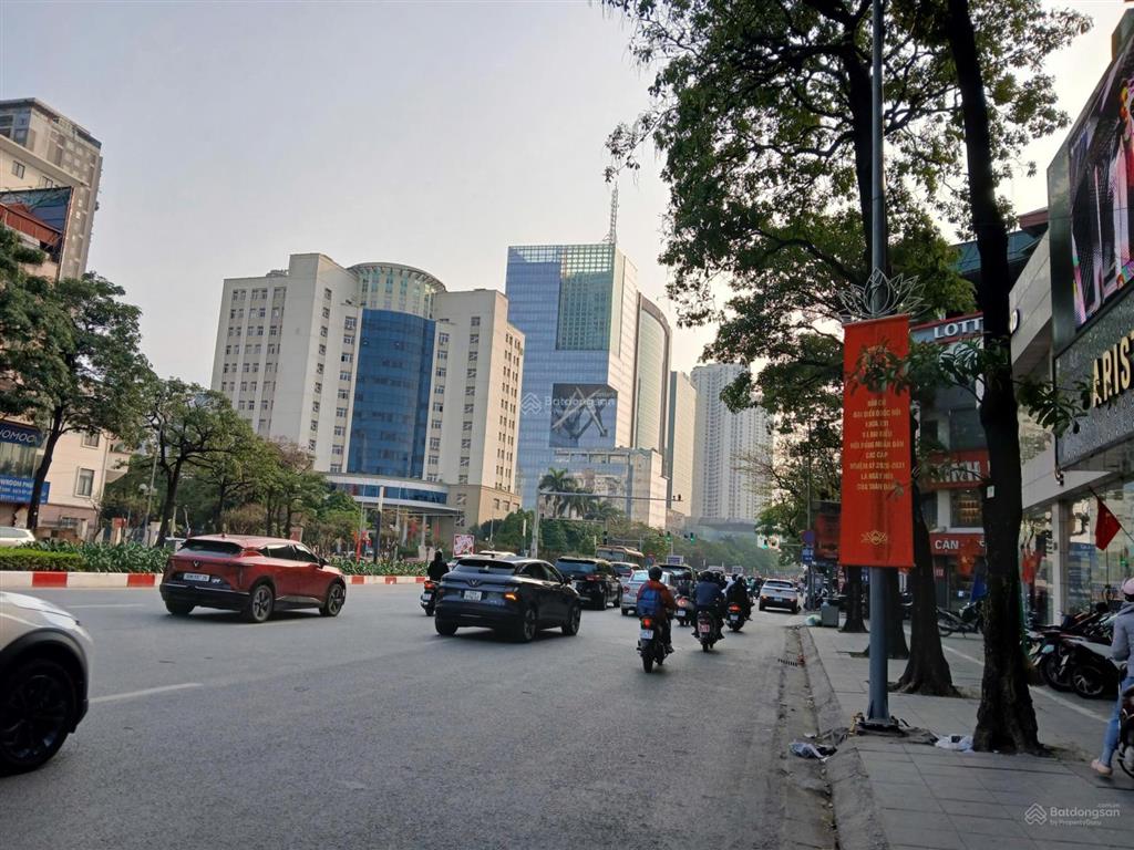 Hiếm có! lô góc phố trần duy hưng, cầu giấy 50m2*6t,mt8m thang máy, ô tô gần ở được ngay. giá 13 tỷ