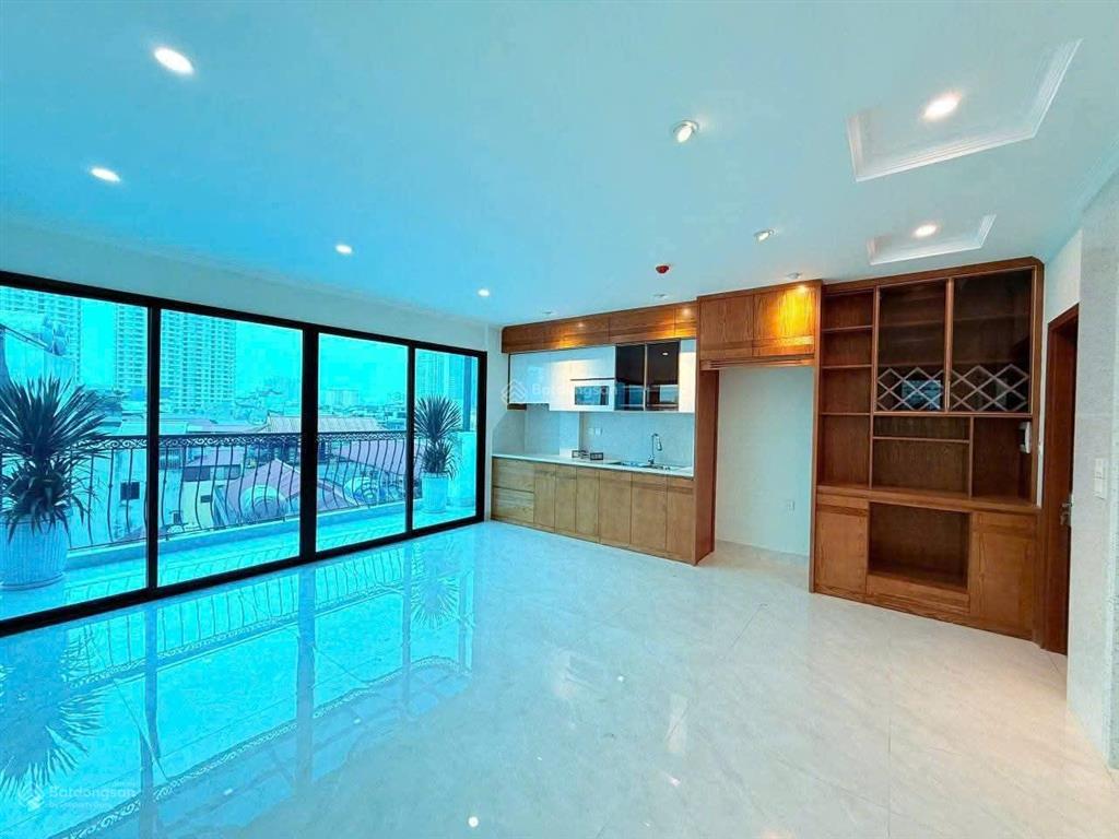 Hiếm có! lô góc phố trần duy hưng, cầu giấy 50m2*6t,mt8m thang máy, ô tô gần ở được ngay. giá 13 tỷ