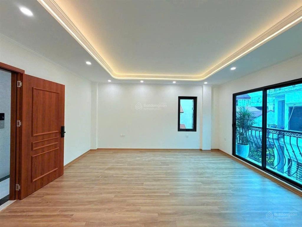 Hiếm có! lô góc phố trần duy hưng, cầu giấy 50m2*6t,mt8m thang máy, ô tô gần ở được ngay. giá 13 tỷ