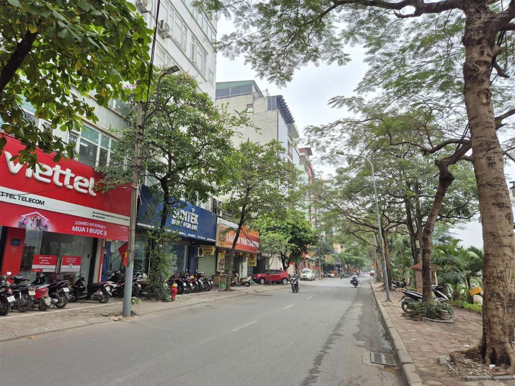Đầu tư! mặt phố nguyễn khang cầu giấy 90m2*8t thang máy, vỉa hè rộng,kinh doanh đa dạng. giá 50 tỷ