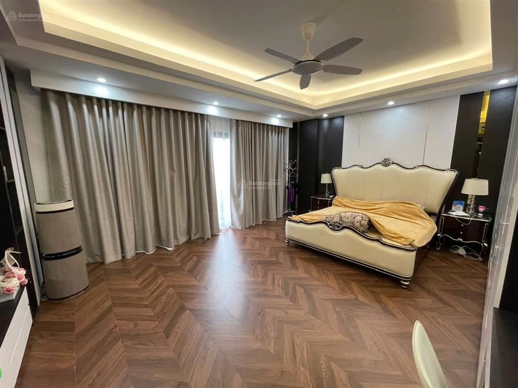 Sở hữu! phân lô phố trung kính,cầu giấy 60m2*5t nhà đẹp, 2 mặt thoáng, ở sướng, gần phố. giá 21 tỷ