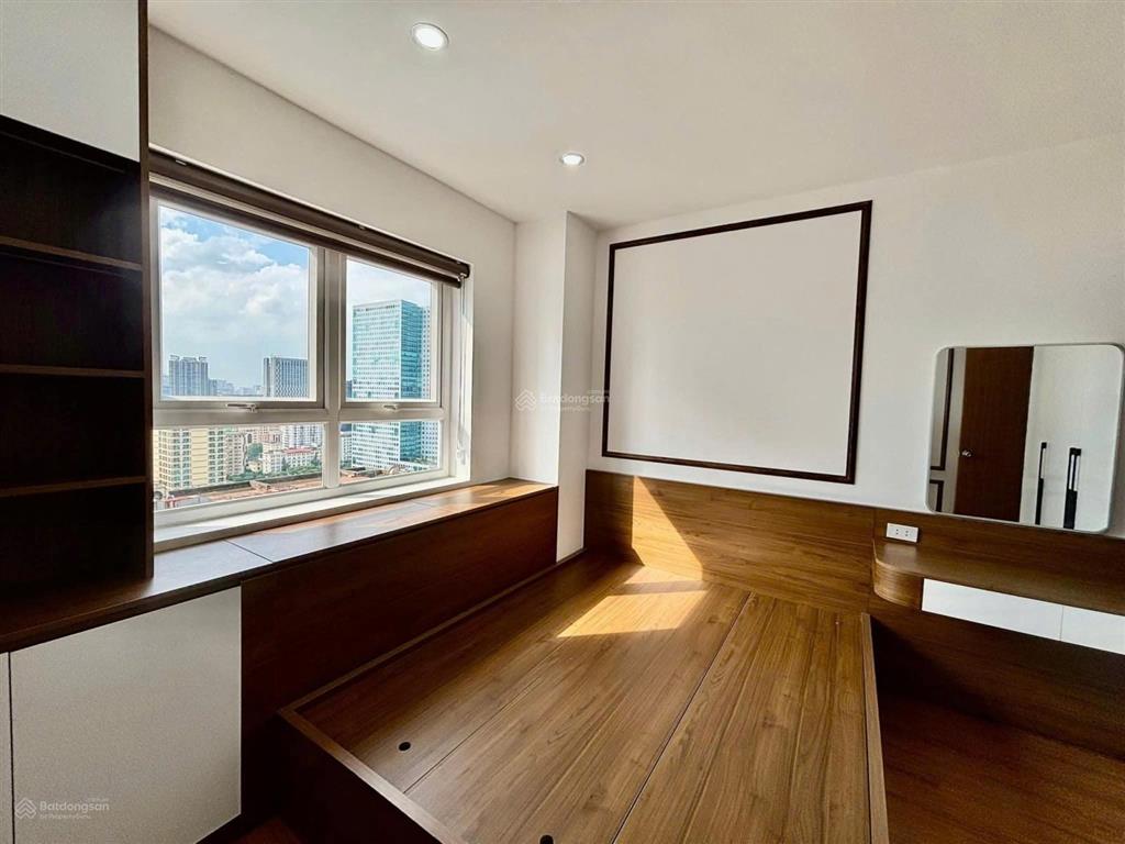 Rẻ nhất tòa! căn hộ tầng đẹp,view đẹp chung cư 30t1 nam trung yên, cầu giấy, dt46m2. 0941 235 ***