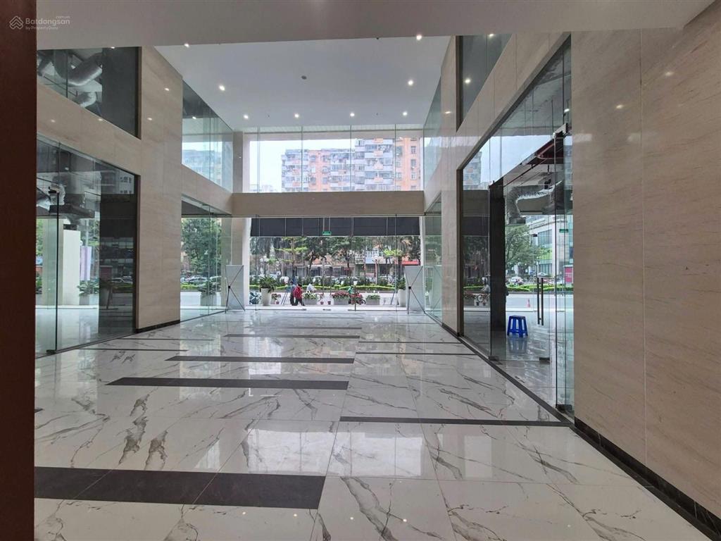 Hot! cần bán nhanh căn góc, dt83,3m2, 3pn2wc tầng đẹp, view đẹp nhận nhà ở được ngay.0941 235 ***