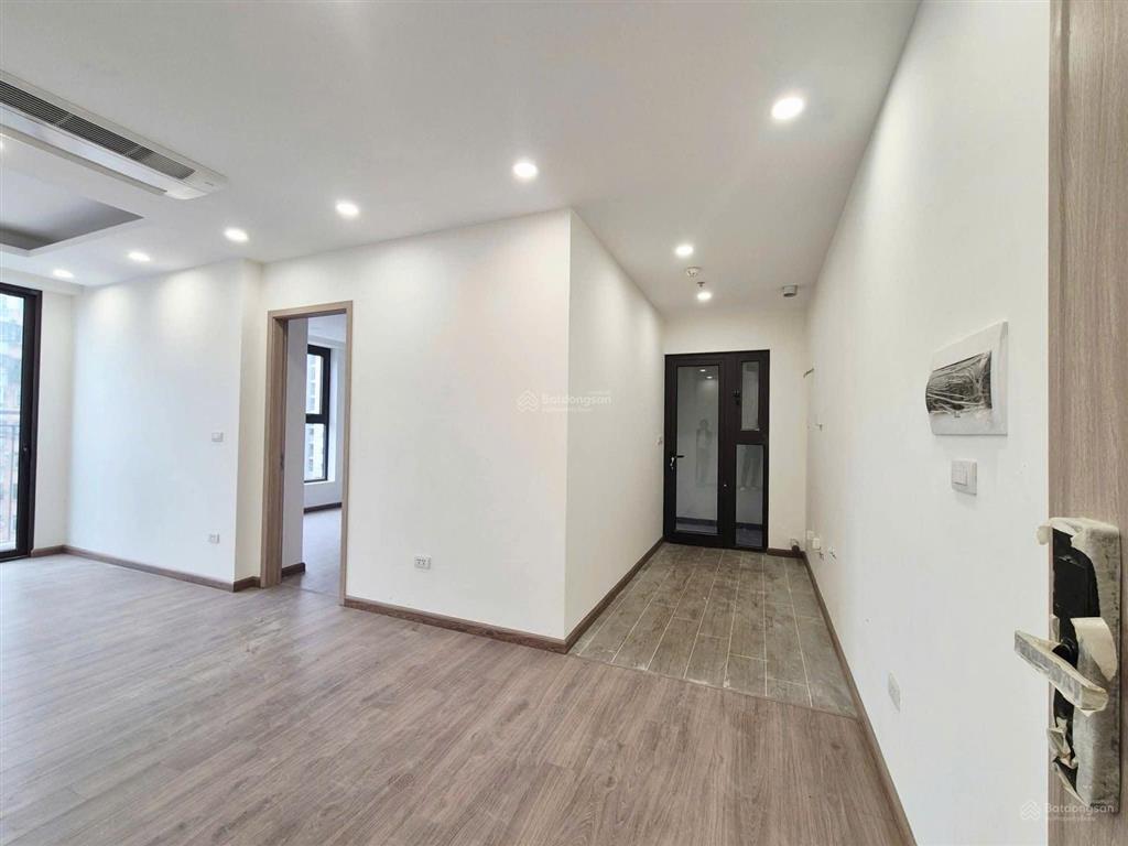 Hot! cần bán nhanh căn góc, dt83,3m2, 3pn2wc tầng đẹp, view đẹp nhận nhà ở được ngay.0941 235 ***