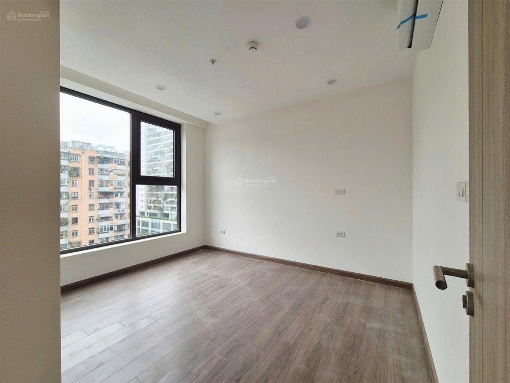 Hot! cần bán nhanh căn góc, dt83,3m2, 3pn2wc tầng đẹp, view đẹp nhận nhà ở được ngay.0941 235 ***