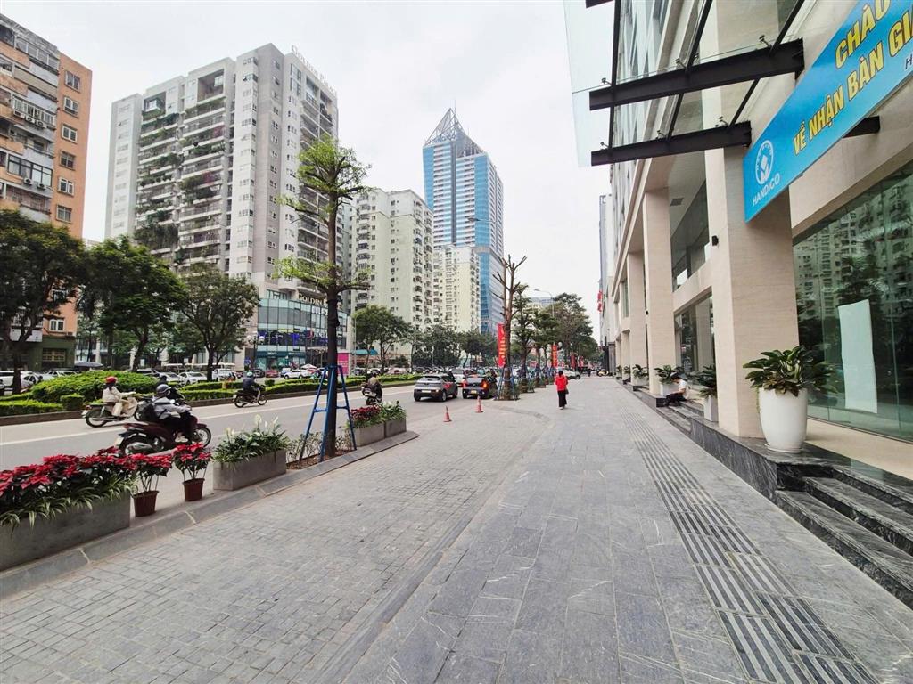 Ngộp bank! cần bán nhanh trong tuần căn 2pn2wc tầng đẹp, view đẹp, hướng mát, nhận nhà ở được ngay.