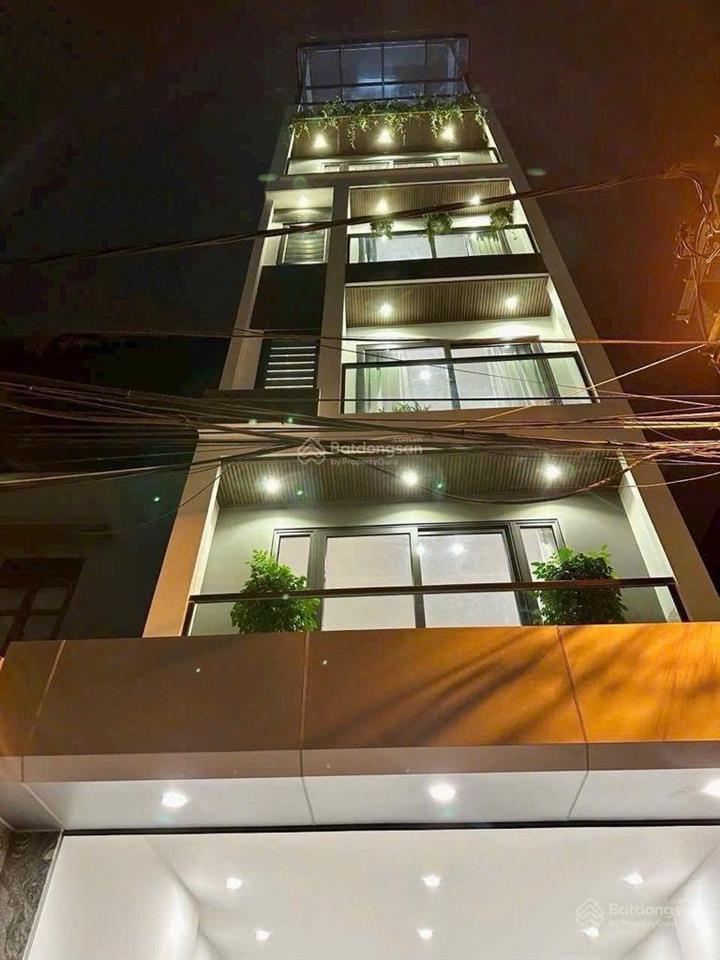 Phố trạm 6 tầng thang máy ngõ thông bàn cờ ô tô vào nhà