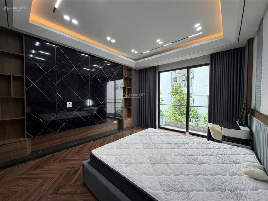 Siêu phẩm lâm hạ  8 tầng thang máy  view vườn hoa  kinh doanh  gara ô tô  full nội thất xịn