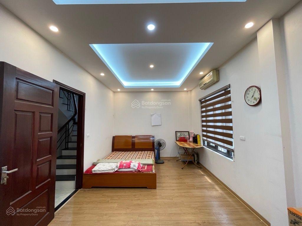 Nhà mới phú viên full nội thất 1 bước ra ô tô tránh