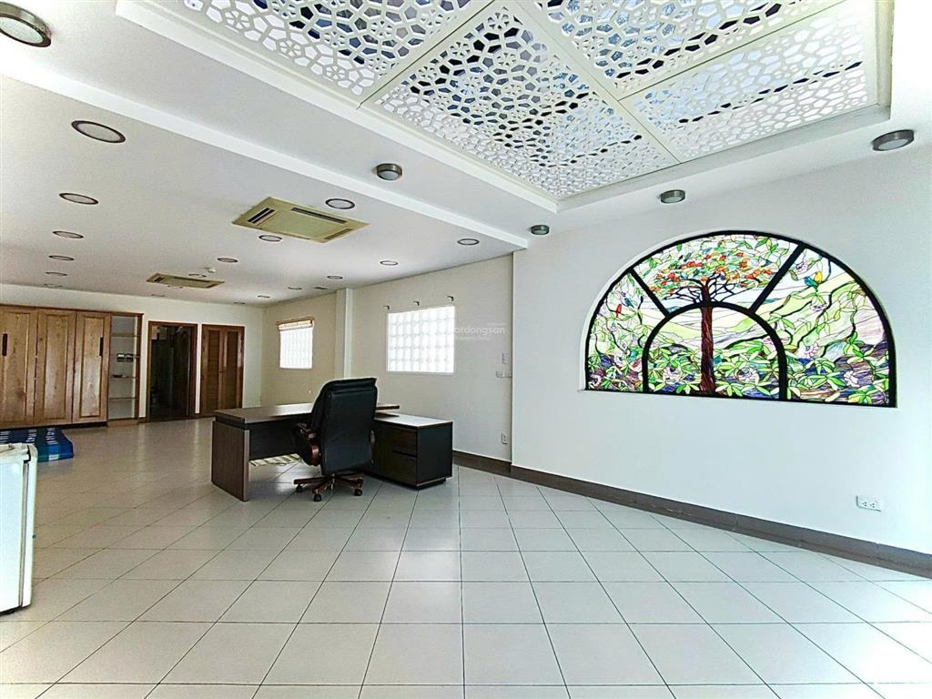 Giảm 4 tỷ bán nhà building đẹp hẻm calmette, p. ntb, q1. dt 5x16m, cn 76m2. giá 28 tỷ