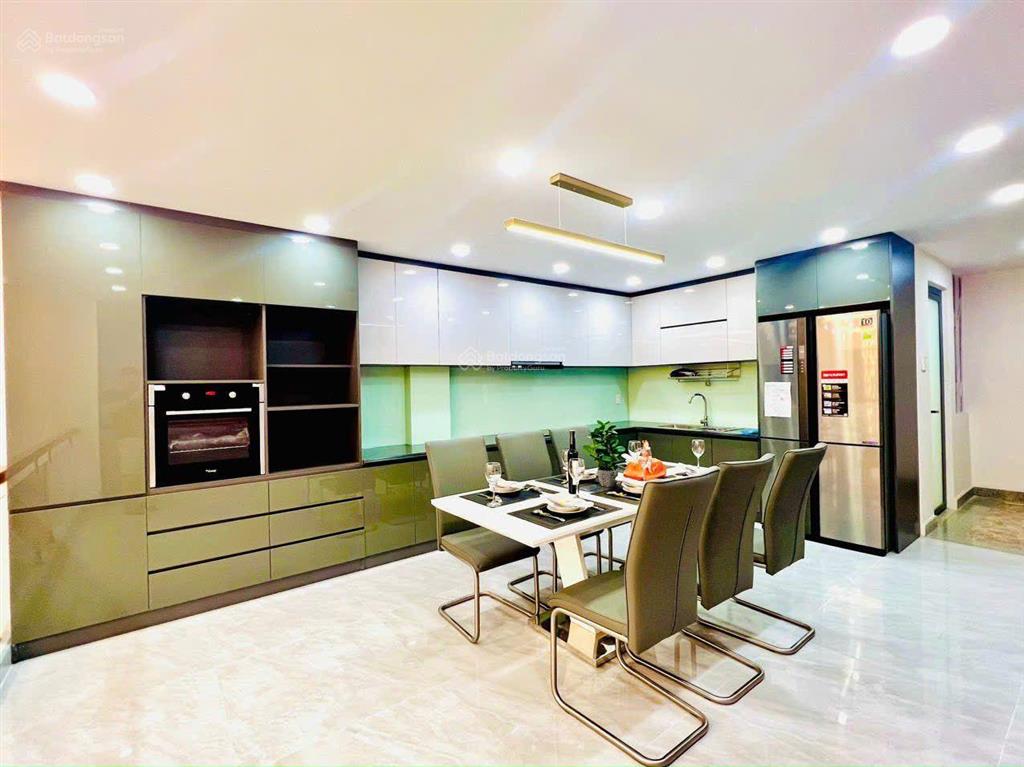 Nhà 5 tầng  77m2  ngay sau căn mt quang trung  giá 12.5 tỷ