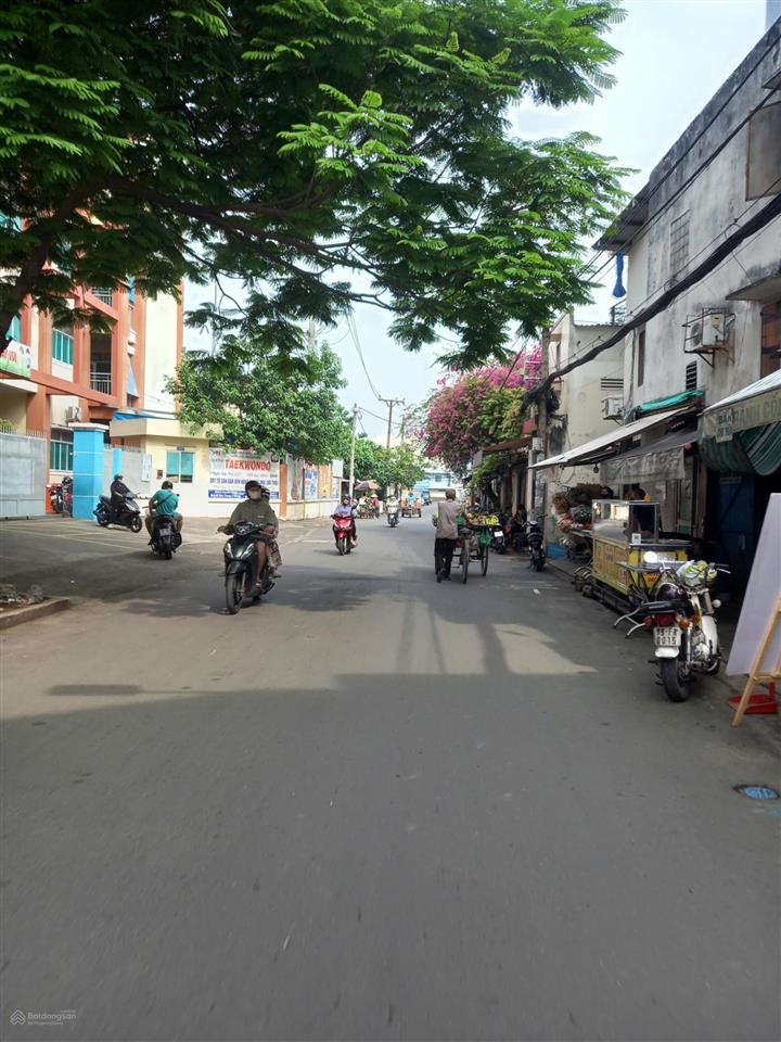 Bán gấp nhà 4 tầng. giá 9.2 tỷ. cư xá phú lâm a. p12 q6.