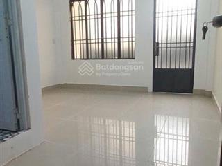 Giá 7.8 tỷ chủ bán gấp nhà hẻm 526 lê hồng phong.p1.q10.